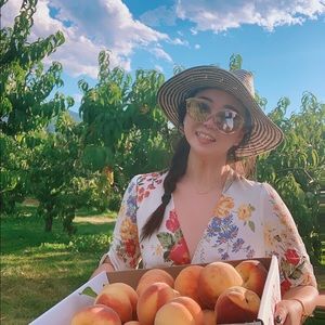 Meet your Posher, Tina